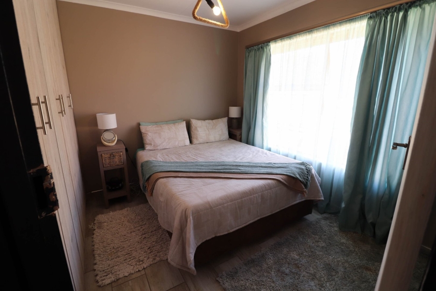 3 Bedroom Property for Sale in Langenhovenpark Free State